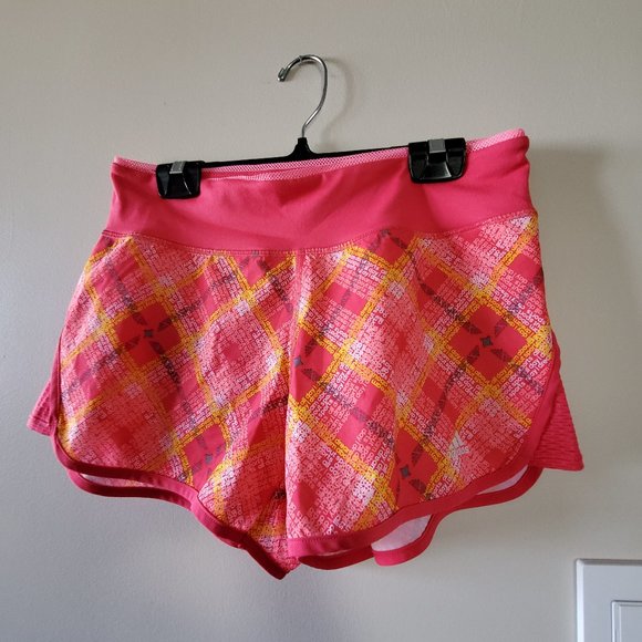 ADIDAS shorts sM - Picture 3 of 6